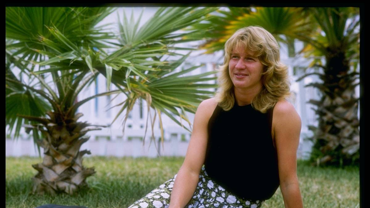 Mit diesem Erfolg erreichte die 19-Jährige endgültig den Status als internationaler Superstar und wurde zum zweiten Mal nach 1987 zur Weltsportlerin des Jahres gewählt