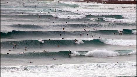 Die 5 ‚most crowded‘ Surf-Destinationen im Sommer