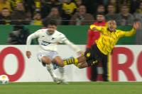 Borussia Dortmund nimmt die Hürde TSG Hoffenheim und springt ins Achtelfinale des DFB-Pokals. Ein Routinier wird zum Matchwinner.