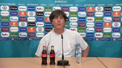 Joachim Löw hofft weiterhin auf einen Einsatz von Thomas Müller gegen Ungarn. Ein Youngster darf zum ersten mal auf der Bank Platz nehmen.