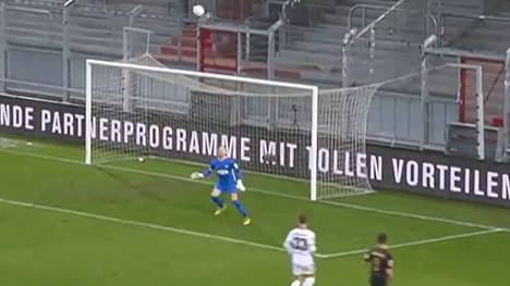 Durch einen traumhaften Heber von Thijmen Goppels gewinnt der SV Wehen Wiesbaden das Topspiel gegen den SV Elversberg und springt in der Tabelle auf den zweiten Platz.