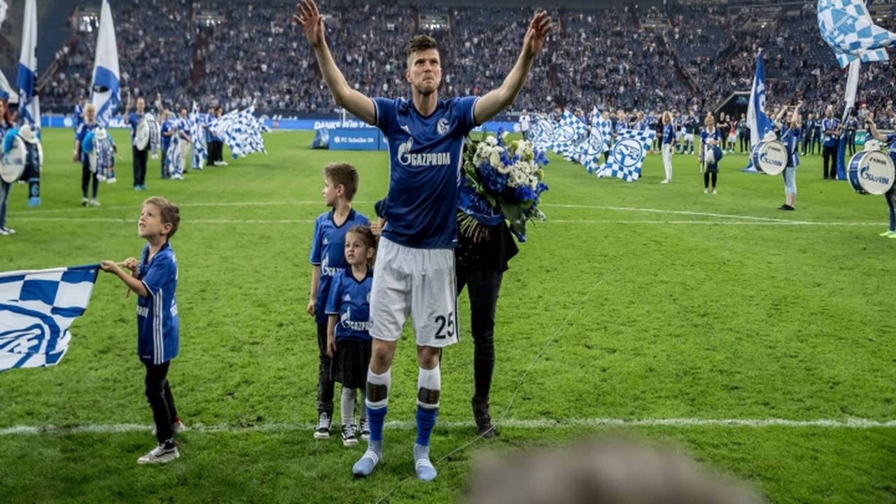 Fit gegen Bayern? Das sagt Huntelaar