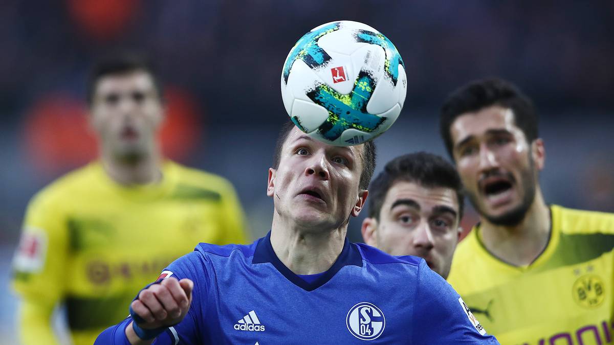 YEVHEN KONOPLYANKA: Der Angreifer agierte auf der Linksaußenposition lange Zeit unauffällig. Steckte aber nie auf und lauerte auf seine Chance. Seine Flanke verwertete Harit zum 2:4 - SPORT1-Note: 3,5