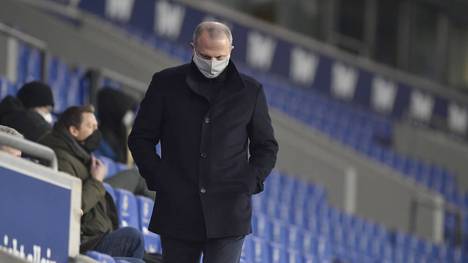 Schalke-Sportvorstand Jochen Schneider hat die Kritik der Ultras Gelsenkirchen an der Vereinsspitze erneut teilweise zurückgewiesen.