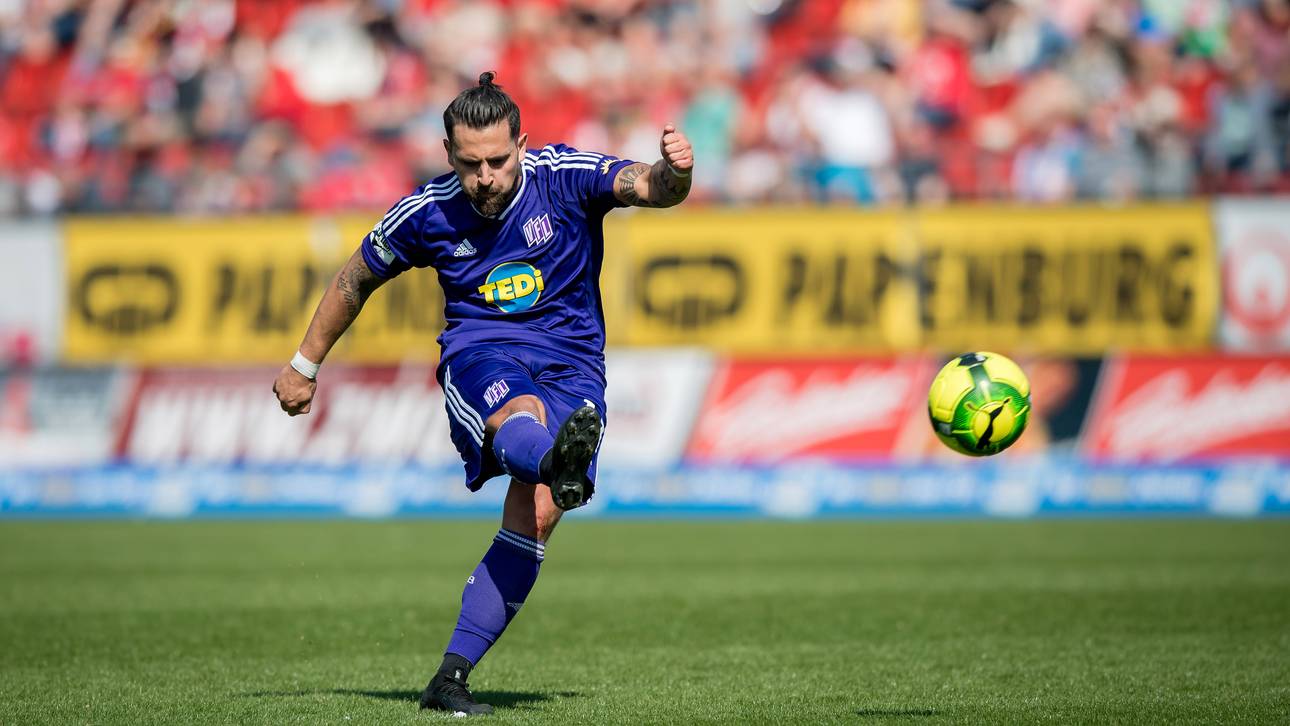 Kuriose Anstoß-Panne in Zwickau