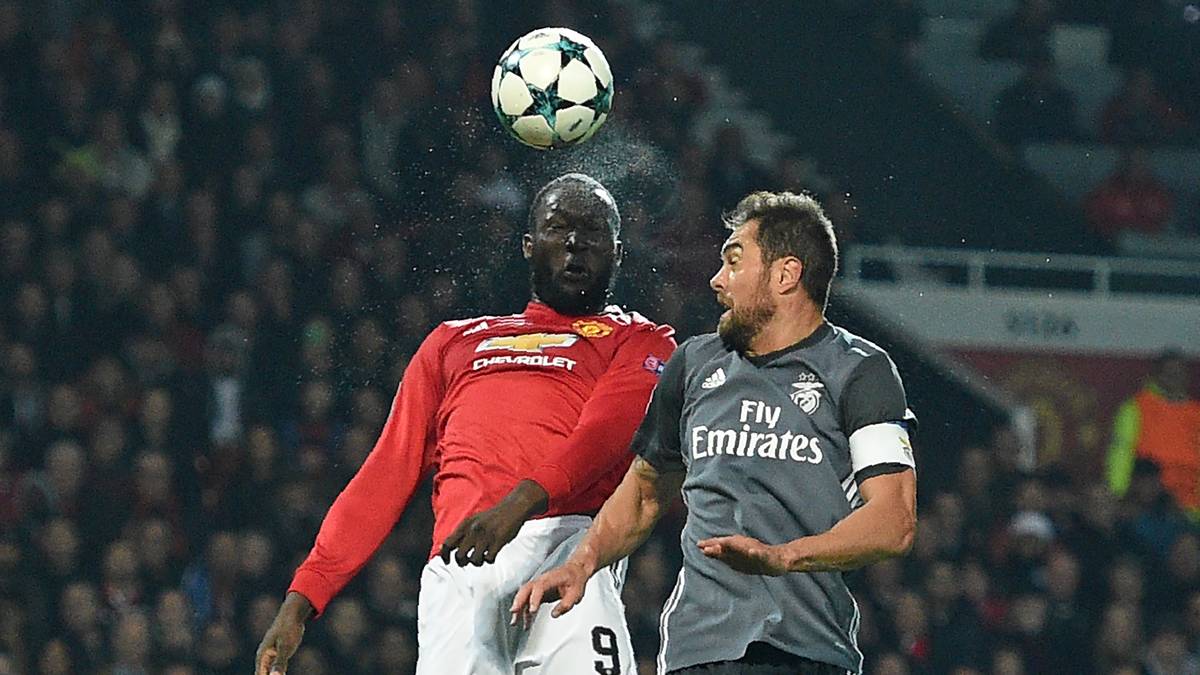 In dieser Saison stimmen die Ergebnisse - auch weil hinten meistens die Null steht. Und Sturm-Tank Lukaku ist mal wieder einer dieser Torjäger, bei denen der Trainer den richtigen Riecher hatte