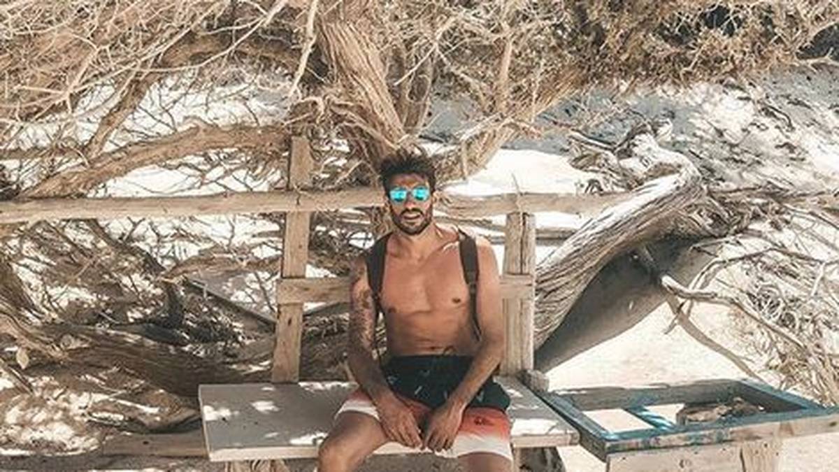 Bayern-Kollege Javi Martinez, für den Spanien-Kader nicht berücksichtigt, genießt die Natur in Griechenland