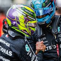 In Barcelona kommt es nach 2016 erneut zu einem Mercedes-Crash. Lewis Hamilton und George Russell kollidieren, das Team spielt den Vorfall im Qualifying herunter, die Experten orten aber Explosionsgefahr.