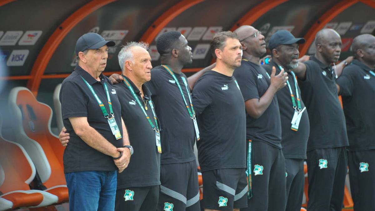Trainer-Beben beim Afrika Cup immer irrer