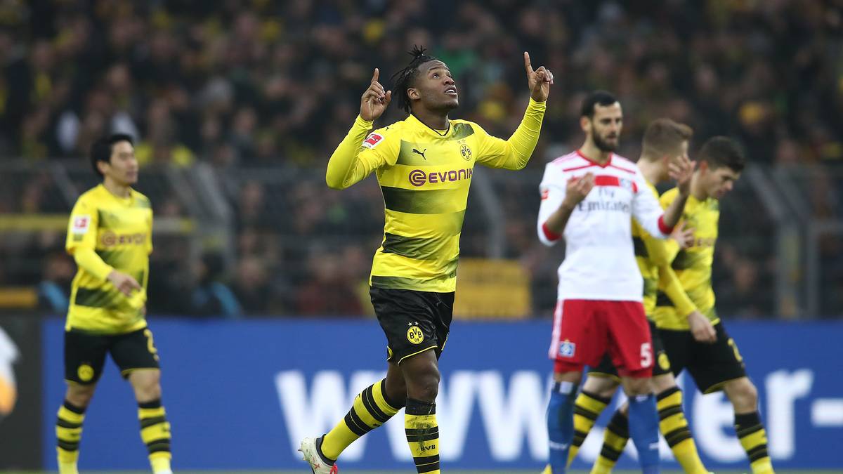 Doch dann hält Batshuayi Wort: Wenn er gegen den HSV treffe, gebe es den Saltojubel, hat er angekündigt