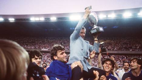 Michel Hidalgo gewann mit Frankreich 1984 den EM-Titel