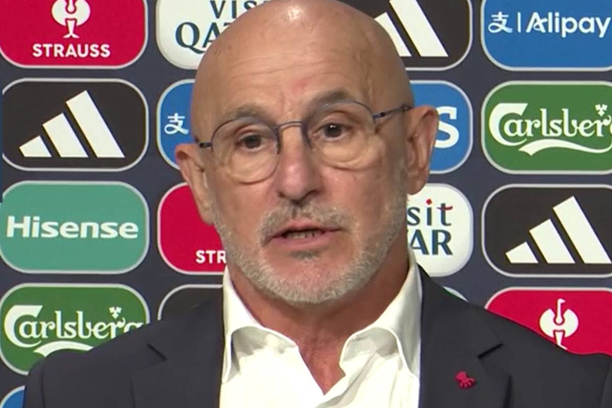 Der spanische Nationaltrainer Luis De la Fuente verteidigt seine Entscheidung Barca-Star Lamine Yamal in der Nachspielzeit des Nations-League-Finales gegen Portugal auszuwechseln. 