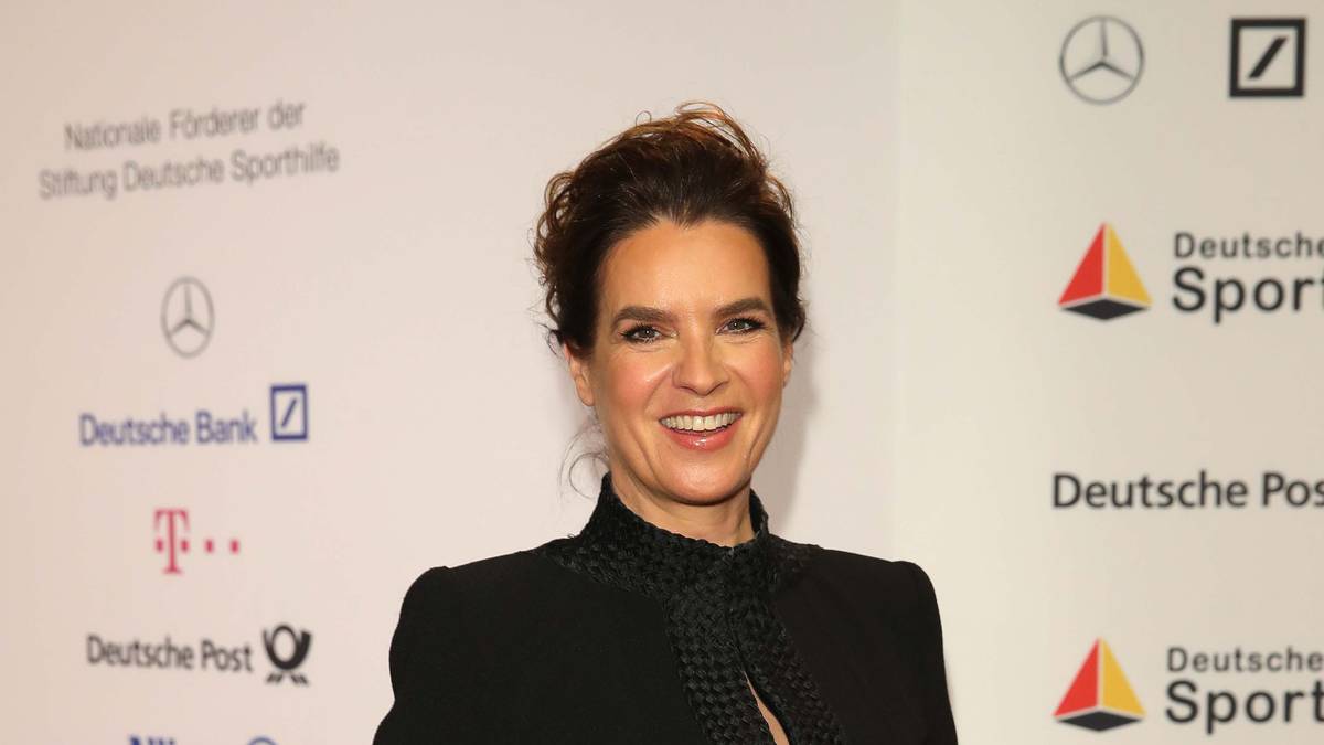 Für die Fotografen hatte auch Eiskunstlauf-Ikone Katharina Witt ihre beste Garderobe herausgeholt