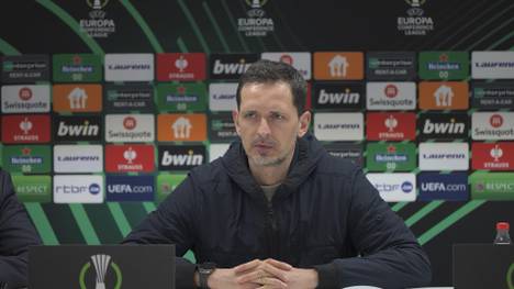 Nachdem Eintracht Frankfurt ein frühes 2:0 gegen Union Saint-Gilloise in der Europa League verspielte, spricht SGE-Trainer Dino Toppmöller über den Spielverlauf und die Fehler der Eintracht.