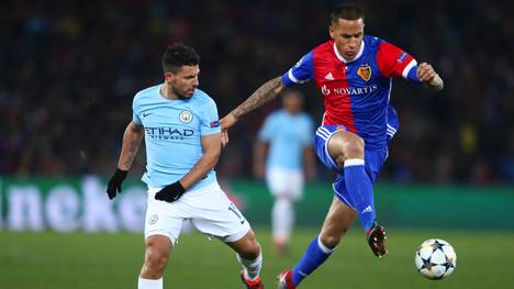 FC Basel v Manchester City - UEFA Champions League Round of 16: First Leg