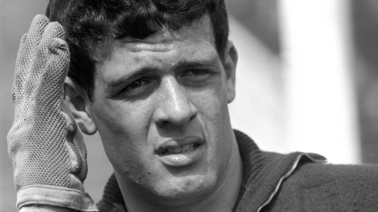 Wolfgang Fahrian bei einem Länderspiel 1964