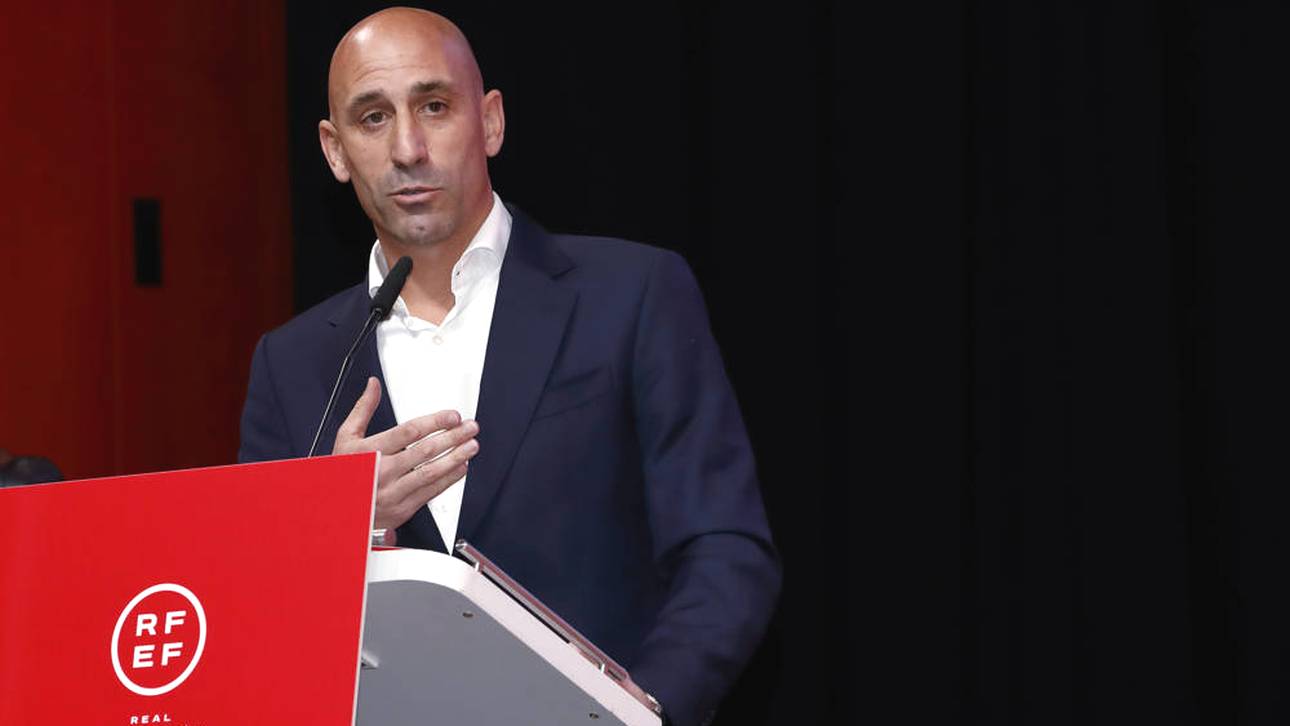 Rubiales wird suspendiert!
