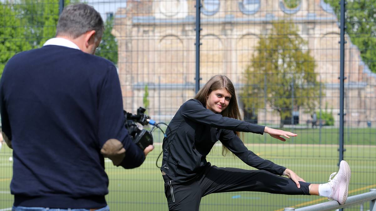 2018 folgt eine Delle über die 5.000 Meter-Distanz, über die sie bei der EM in Berlin ihre Jahres-Bestzeit von 15:03,73 Minuten läuft. Nach einem beherzten Solo, bricht sie am Ende ein und wird Vierte. Am 3. August 2019 pulverisiert sie ihre eigene Bestleistung und stellt bei den Berlin Finals mit 14:26,76 Minuten einen deutschen Rekord auf - die 13. schnellste Zeit der Geschichte