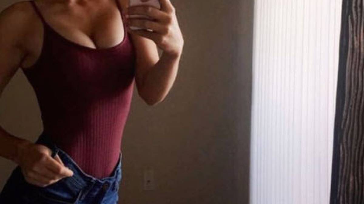 Auch wenn sie (noch) keine großen Siege eingefahren hat; die Blondine kann mehr als nur gut aussehen: So hat Sprinac einen Abschluss in Kommunikationswissenschaften an der San Diego University gemacht