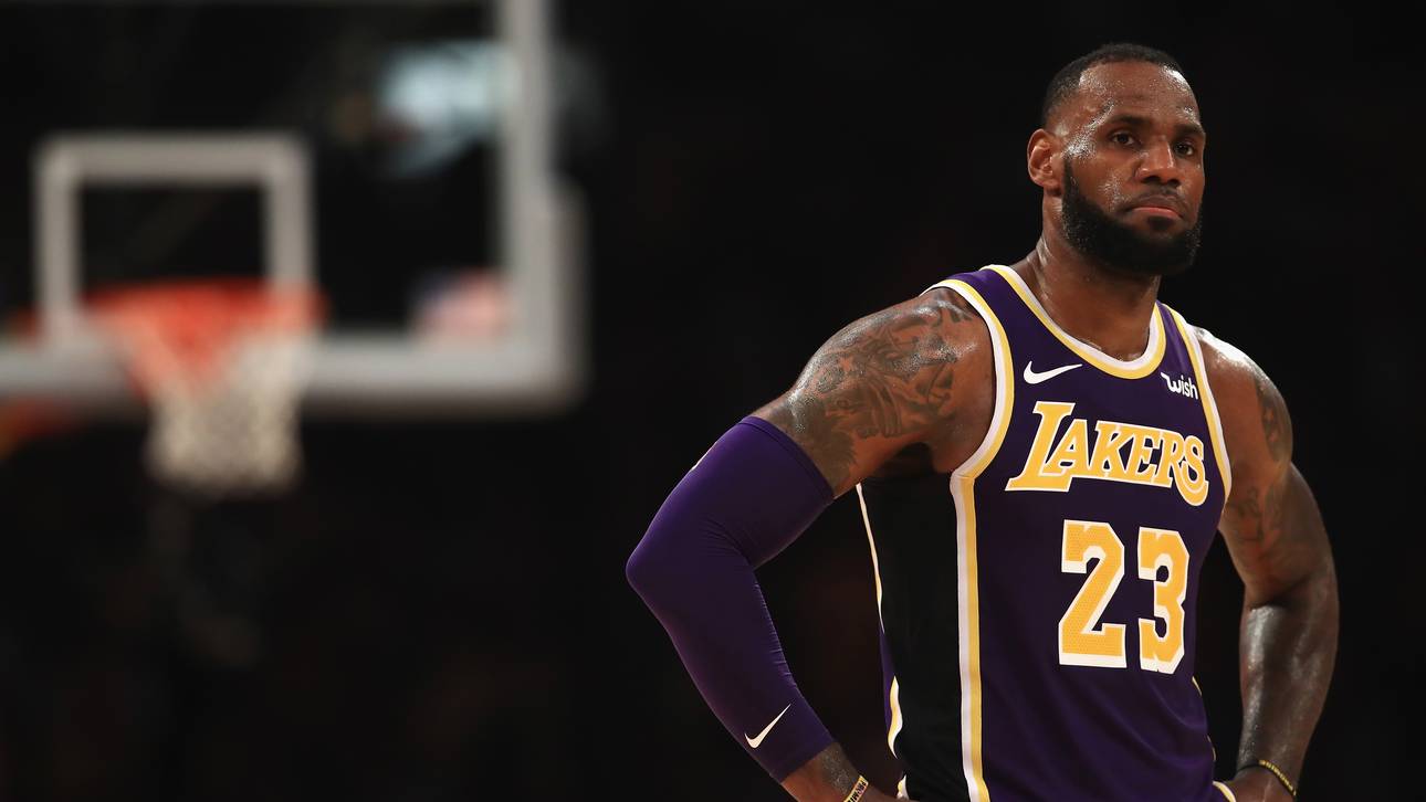 LeBron enttäuscht gegen Raptors