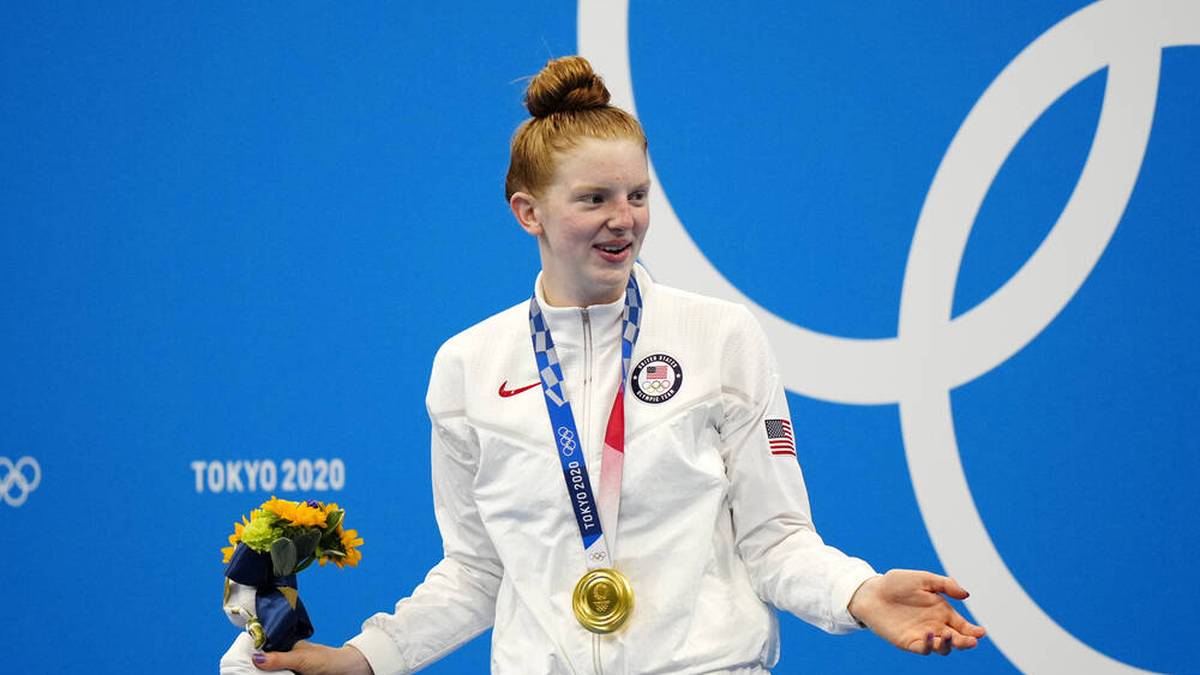 Lydia Jacoby schwamm über 100 Meter Brust sensationell zu Gold. Die 17 Jahre alte US-Amerikanerin ist eine der jüngsten US-Schwimmerinnen überhaupt, die eine  Goldmedaille gewonnen hat