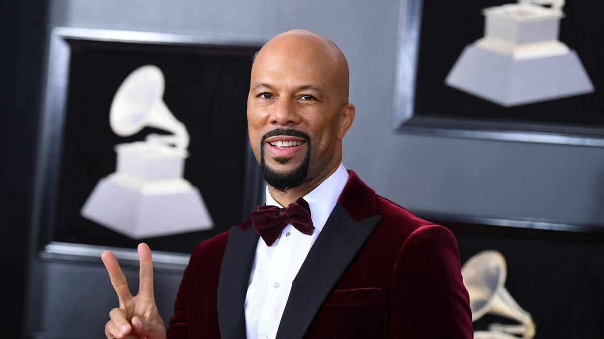 Von 2008 bis 2010 war die ehemalige Weltranglistenerste mit Rapper und Oscar-Preisträger Common (bürgerlicher Name: Lonnie Corant Jaman Shuka Rashid Lynn) zusammen