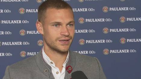 Mit Harry Kane und Kim Min-jae hat der FC Bayern in diesem Sommer zwei Hochkaräter verpflichtet. Joshua Kimmich erzählt, was die beiden ausmacht.