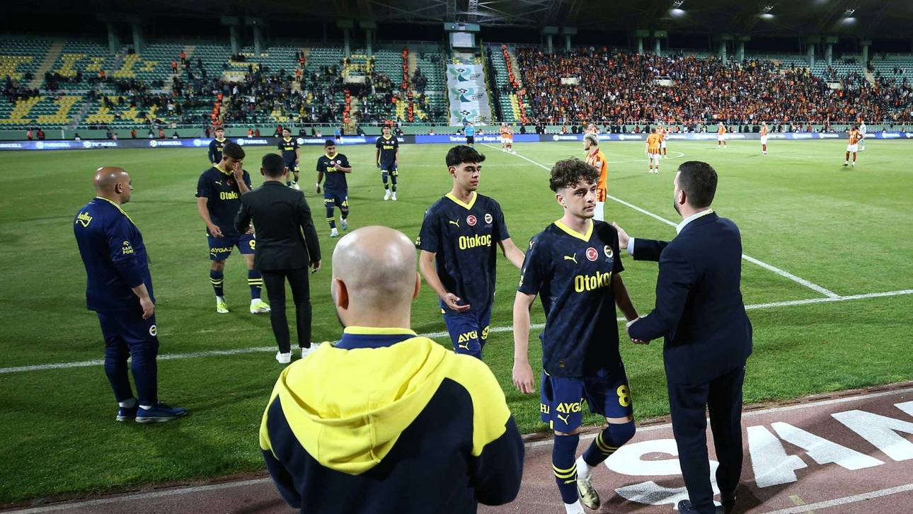 Fener provoziert Abbruch im türkischen Supercup