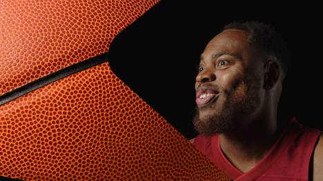 Deshaun Bryant ist einer der Leistungsträger des FC Bayern. Das macht ihn so besonders.