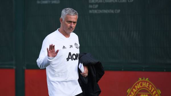 Manchester United's Portuguese manager Jose Mourinho arrives for a training session at the Carrington Training complex in Manchester, north west England on October 22, 2018, ahead of their UEFA Champions League group H football match against Juventus on October 23. (Photo by Oli SCARFF / AFP)        (Photo credit should read OLI SCARFF/AFP/Getty Images)