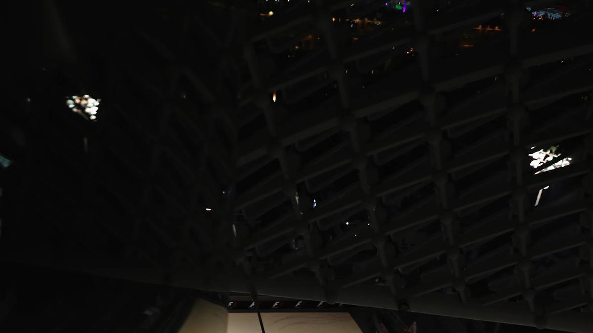 Der gibt sich im Gegenzug aber ebenfalls keine Blöße und landet am Ende nur wenige Tausendstel hinter seinem größten Widersacher. Rang zwei würde am Sonntag den ersten WM-Titel für den gebürtigen Wiesbadener bedeuten