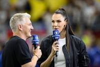 Bastian Schweinsteiger und Esther Sedlaczek werden bei der EM zahlreiche Spiele in der ARD moderieren. Bei Englands Halbfinale gegen die Niederlande wird ein Teil des Teams allerdings fehlen. 