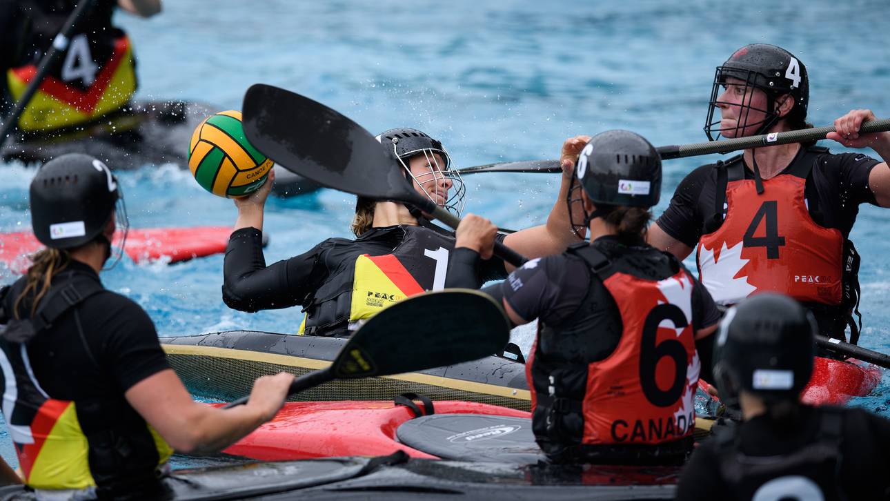 Ticker: Doppel-Gold im Kanupolo