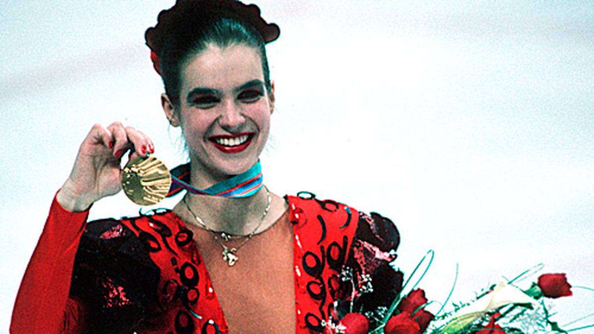 Katarina Witt, das "schönste Gesicht des Sozialismus", wie sie von Erich Honecker genant wird, feiert ihre größten sportlichen Erfolge vor der Wende. So wird sie 1984 und 1988 Olympiasiegerin und bis 1988 insgesamt viermal Weltmeisterin. Nach mehreren Jahren bei Show-Veranstaltungen feiert sie bei den Spielen in Lillehammer 1994 ihr Olympia-Comeback und belegt dabei den siebten Platz