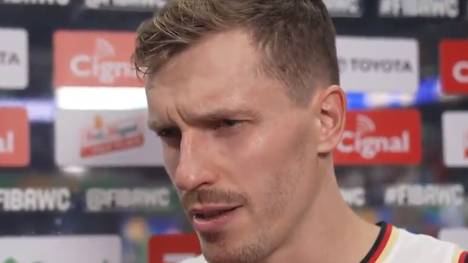 Andreas Obst verrät nach dem Halbfinaleinzug der deutschen Basketballer bei der WM, wie er die dramatischen Schlusssekunden gegen Lettland erlebte.
