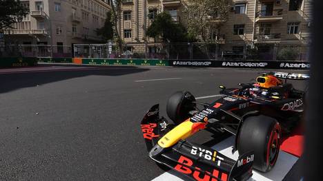 Max Verstappen auf dem Stadtkurs in Baku