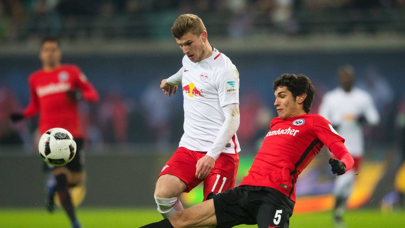 Eintracht will Vallejo halten