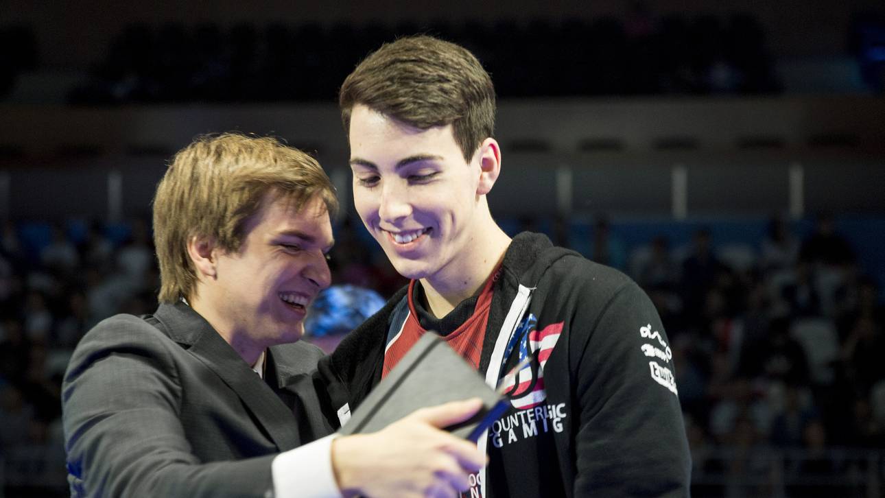 Maxim und Dentist über das MSI