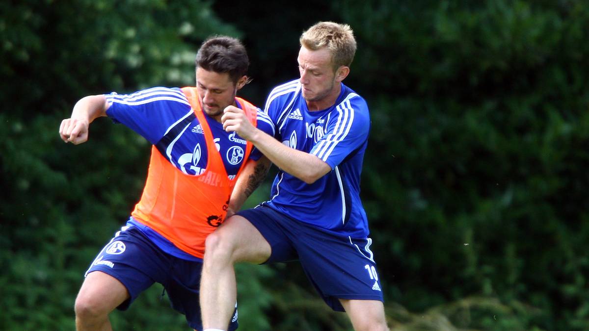 PLATZ 22 - ALBERT STREIT (FC Schalke 04): Zu Frankfurter Zeiten gepriesen als größtes Talent der Vereinsgeschichte. Kam mit dem Hype um seine Person offenbar nicht zurecht. Scheiterte zunächst in Köln, danach in Hamburg...