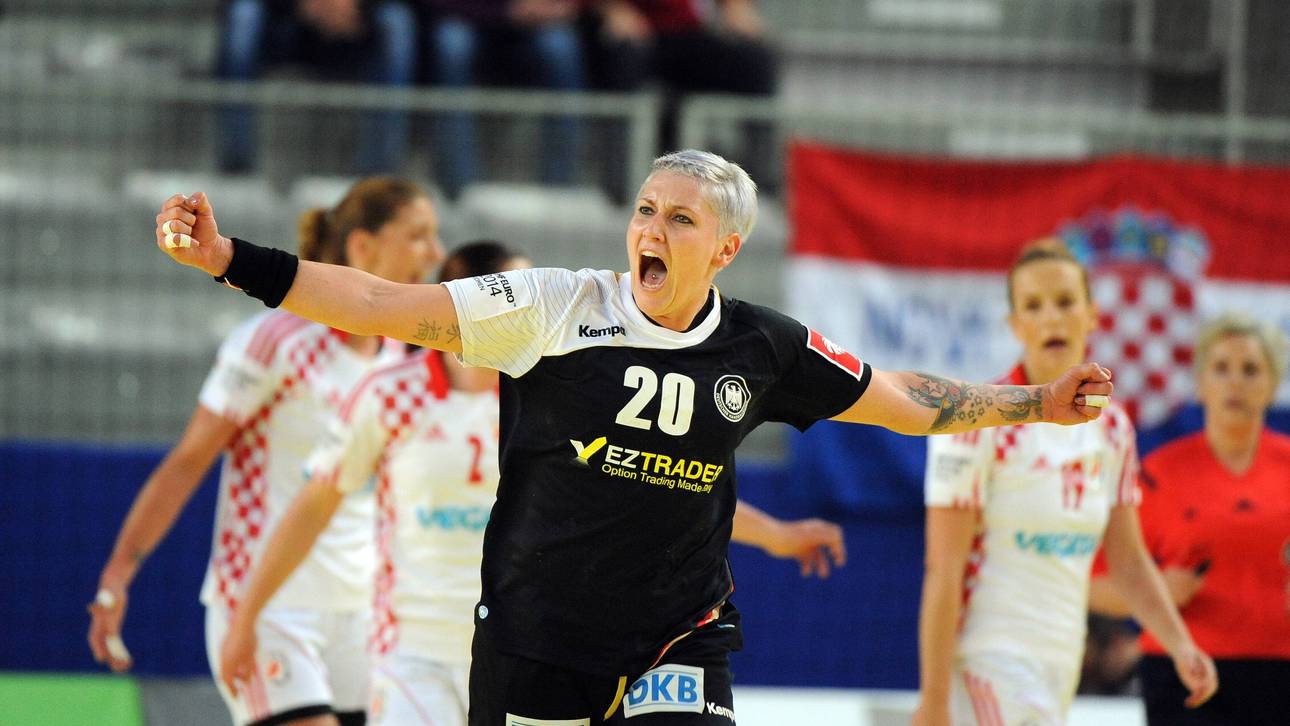 DHB-Frauen siegen und sind weiter