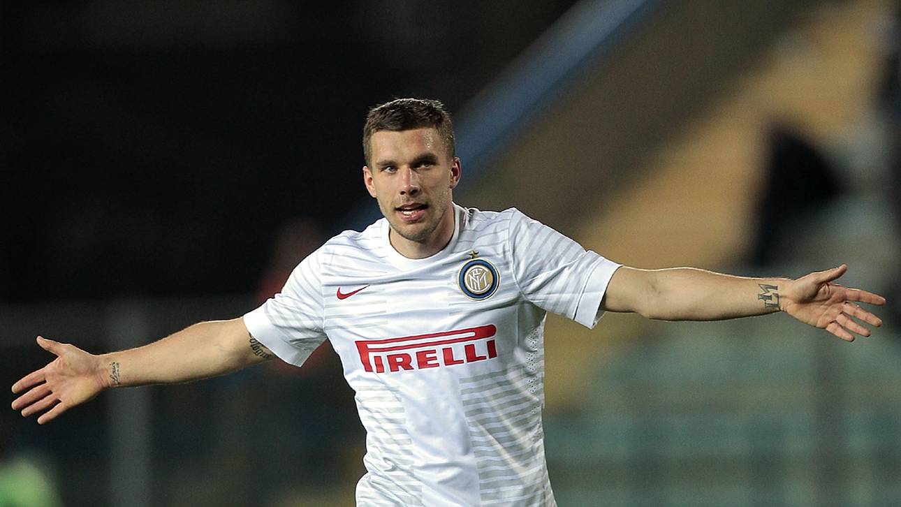Lukas Podolski während eines Spiels von Inter Mailand