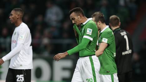 Melvyn Lorenzen von Werder Bremen frustriert