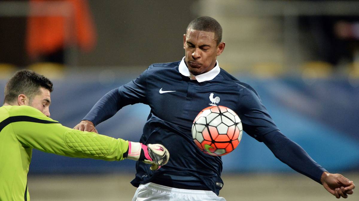 EINTRACHT FRANKFURT: WER KAM? Sebastien Haller ist der Königstransfer der Hessen und soll die Torflaute der Rückrunde vergessen machen. Auch von Jonathan de Guzman verspricht man sich in Frankfurt einiges 