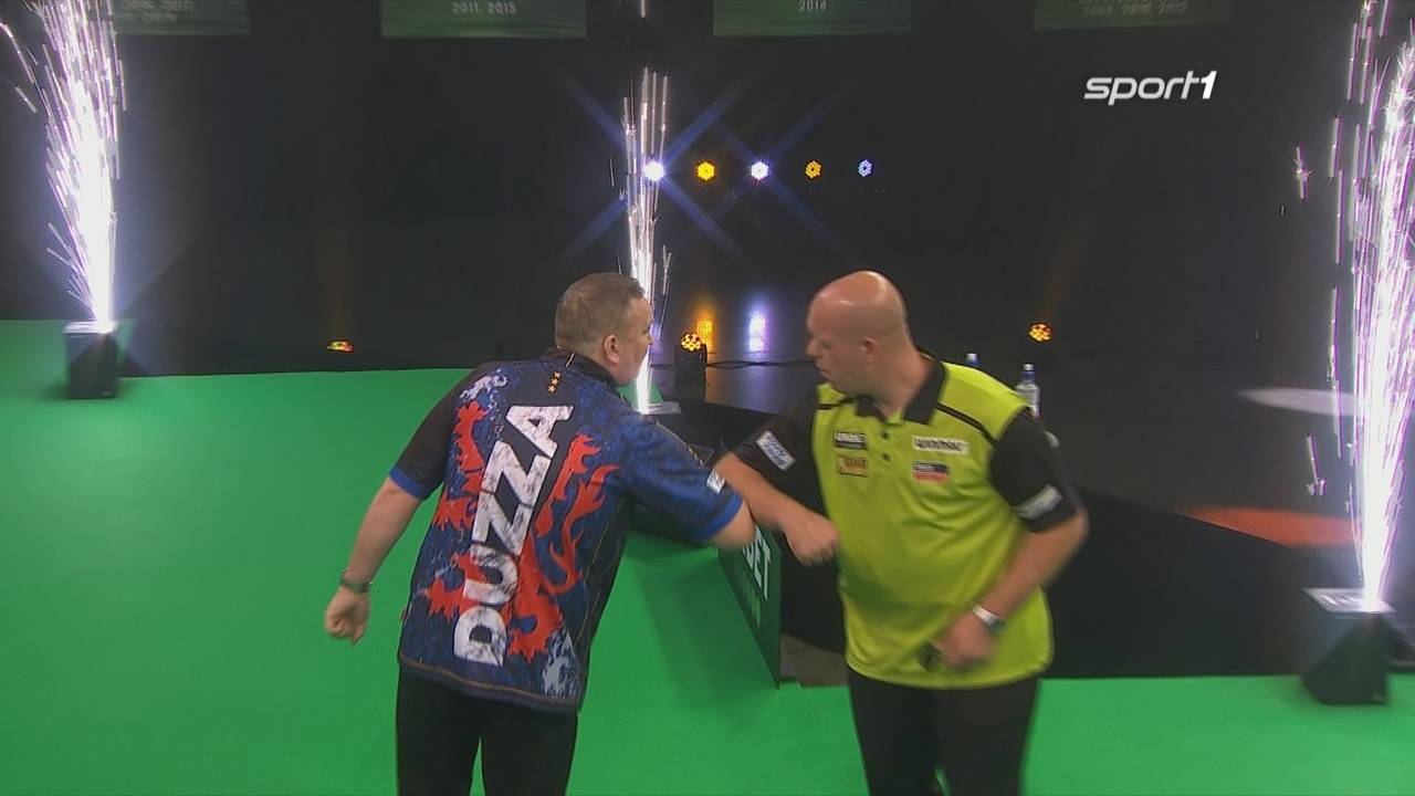 Durrant fertigt van Gerwen ab