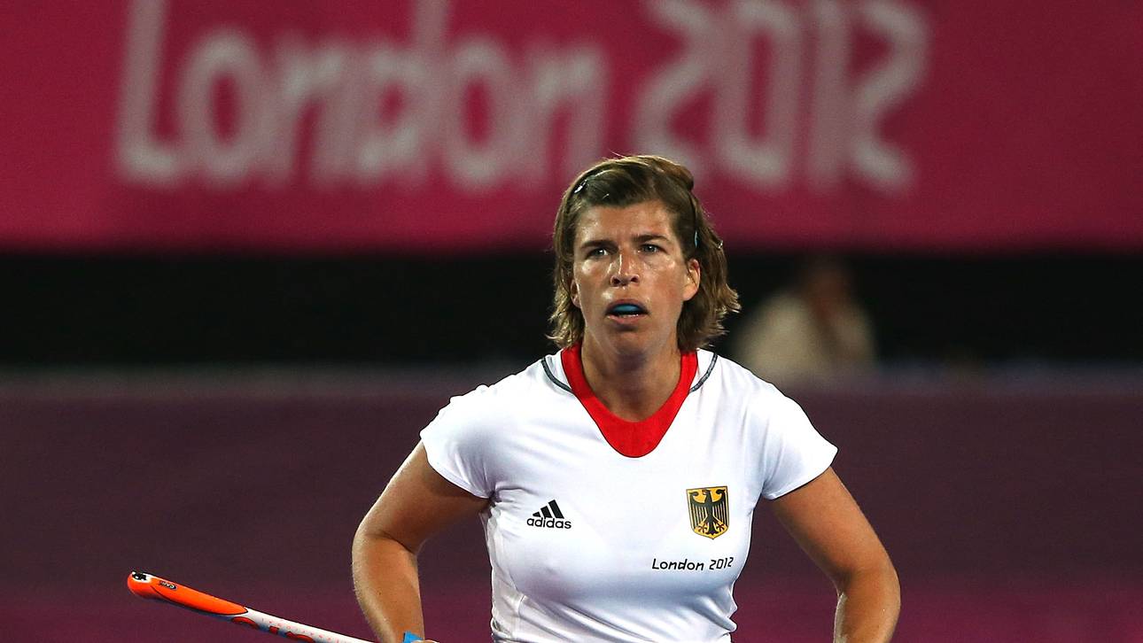 DHB ehrt Keller mit Show-Match