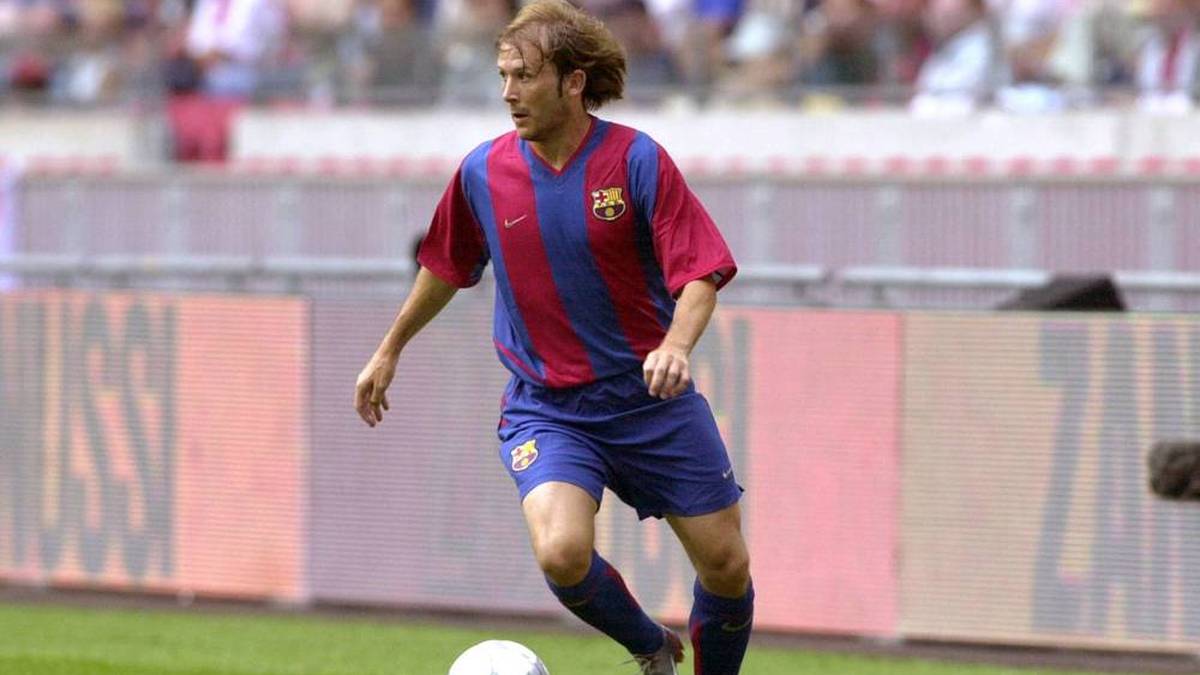 Gaizka Mendieta spielte in der Saison 2002/03 für den FC Barcelona