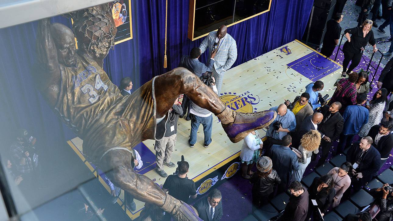 Lakers ehren Shaq mit Riesen-Statue