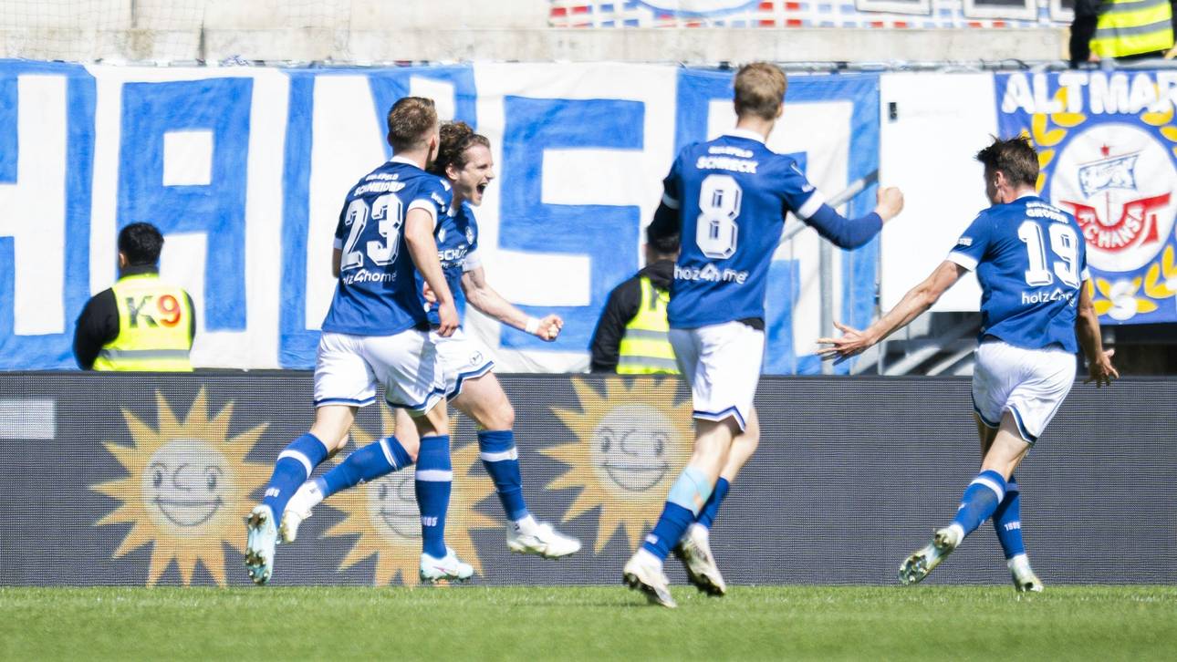 Bielefeld setzt sich an die Spitze