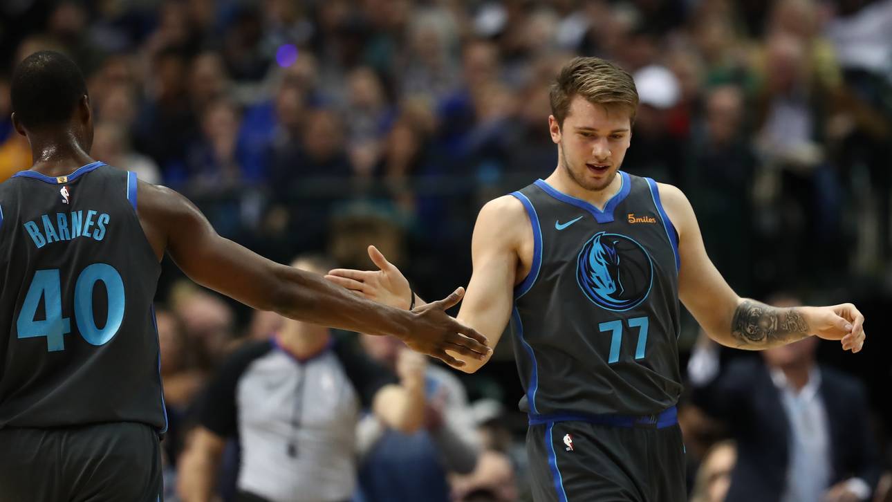 Nowitzki-Meilenstein bei Mavs-Sieg