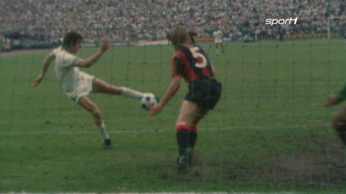 5. Juni 1971: Das nervenaufreibende Fernduell um den Titel - in dem sich Titelverteidiger Mönchengladbach gegen den FC Bayern durchsetzt.